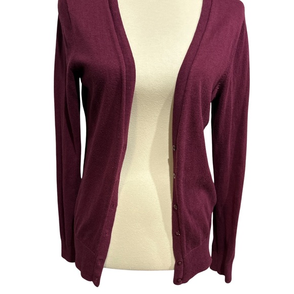 Cardigan - Picture 3 of 5